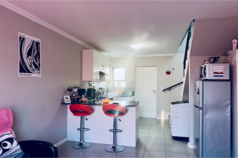 2 Bedroom Property for Sale in Zonnendal Western Cape